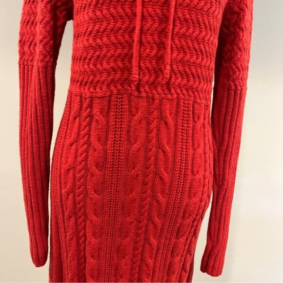 Athleta 100% merino wool sporty hooded Red Cable Knit sweater Dress size medium - Picture 4 of 12